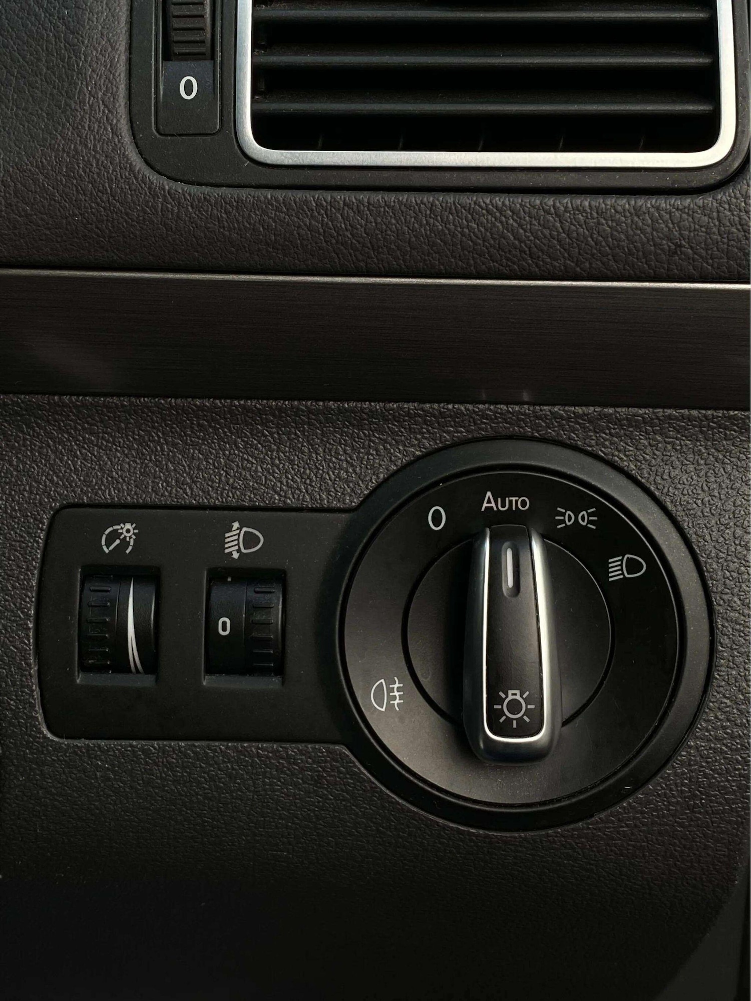 Used Volkswagen Touran for sale - 77807736: Photo 20