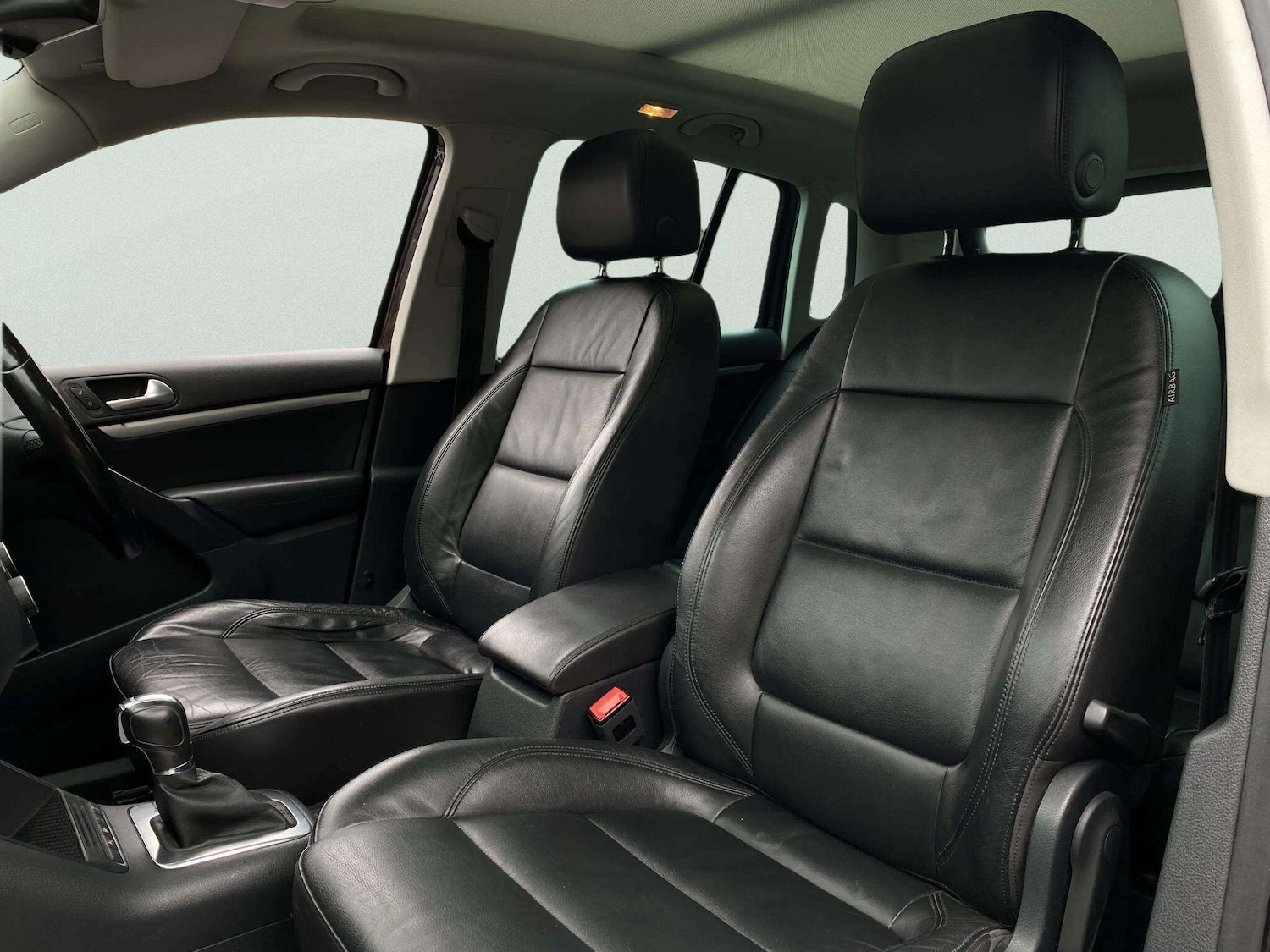 Used Volkswagen Tiguan 2014 for sale - 78006302: Photo 31