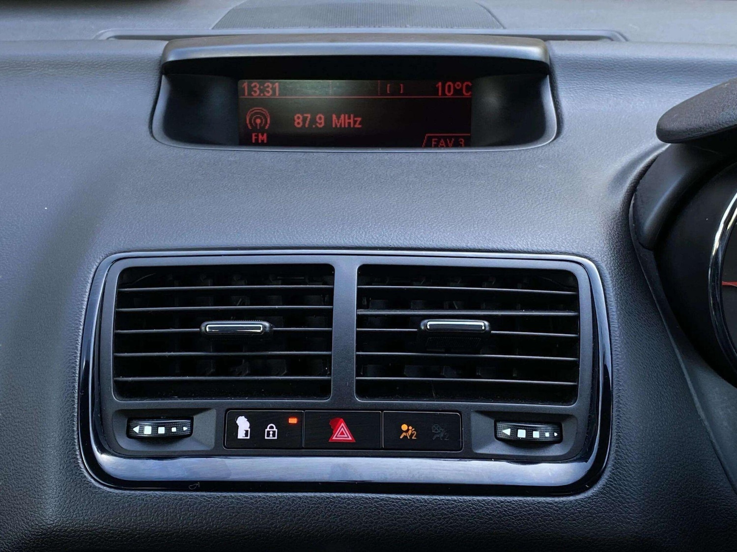 Used Vauxhall Meriva for sale - 78135485: Photo 32