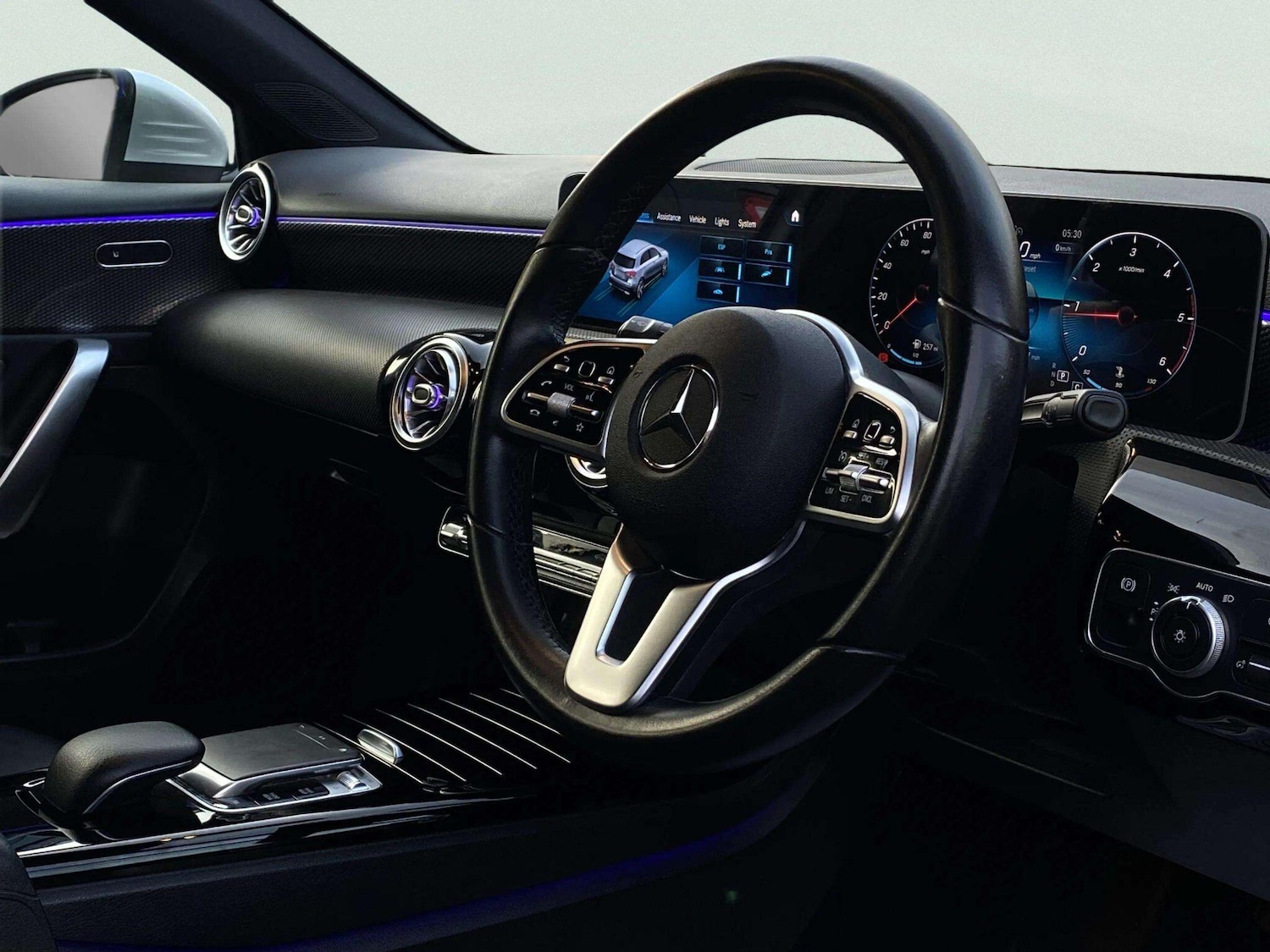 Used Mercedes-Benz A-Class for sale - 77957096: Photo 42