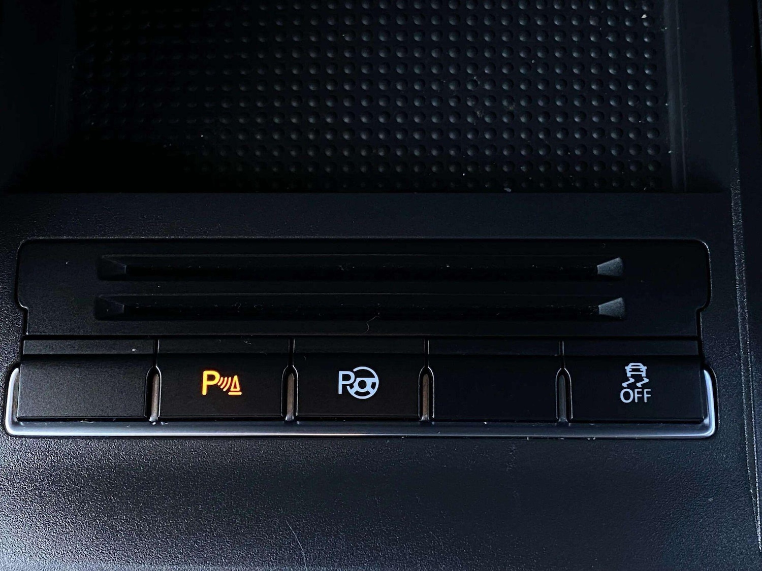 Used Volkswagen Touran 2012 for sale - 78033772: Photo 19