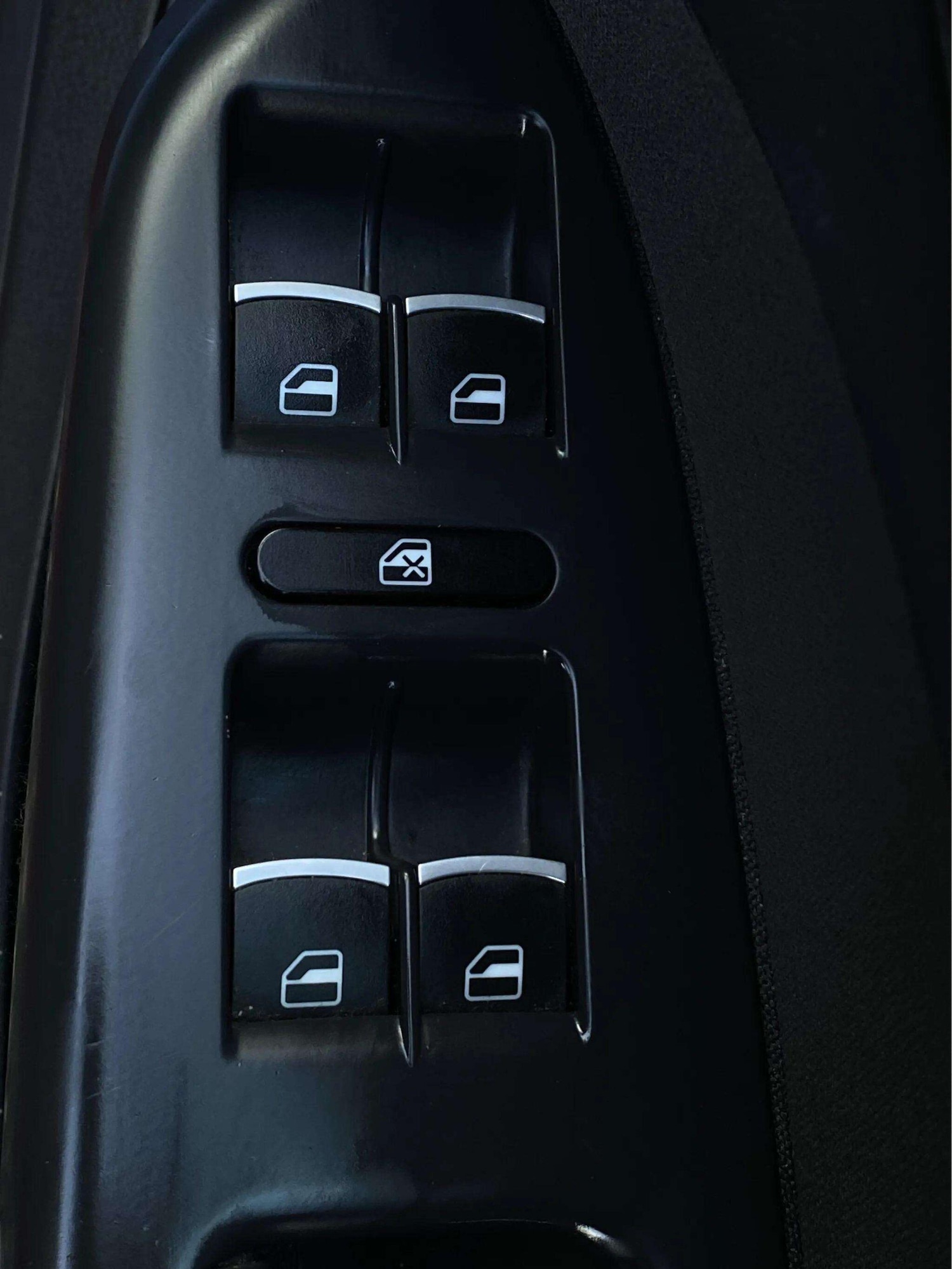 Used Volkswagen Touran 2012 for sale - 78033772: Photo 21