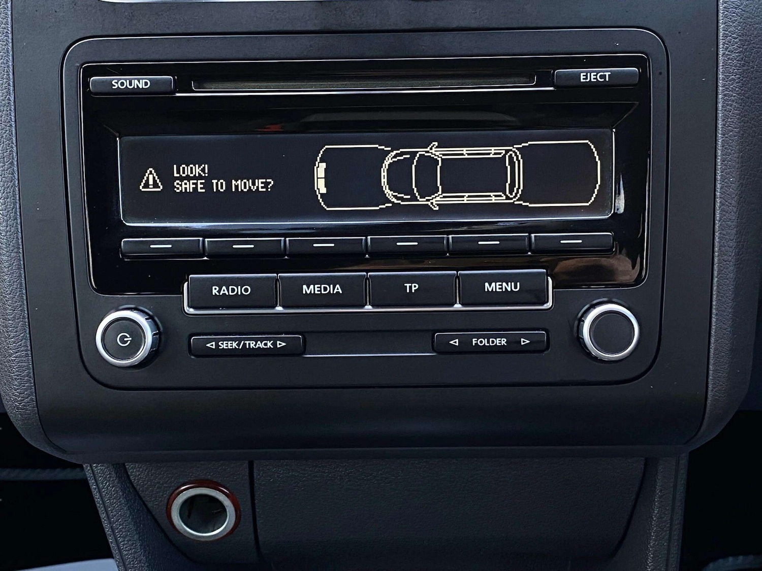 Used Volkswagen Touran 2012 for sale - 78033772: Photo 40