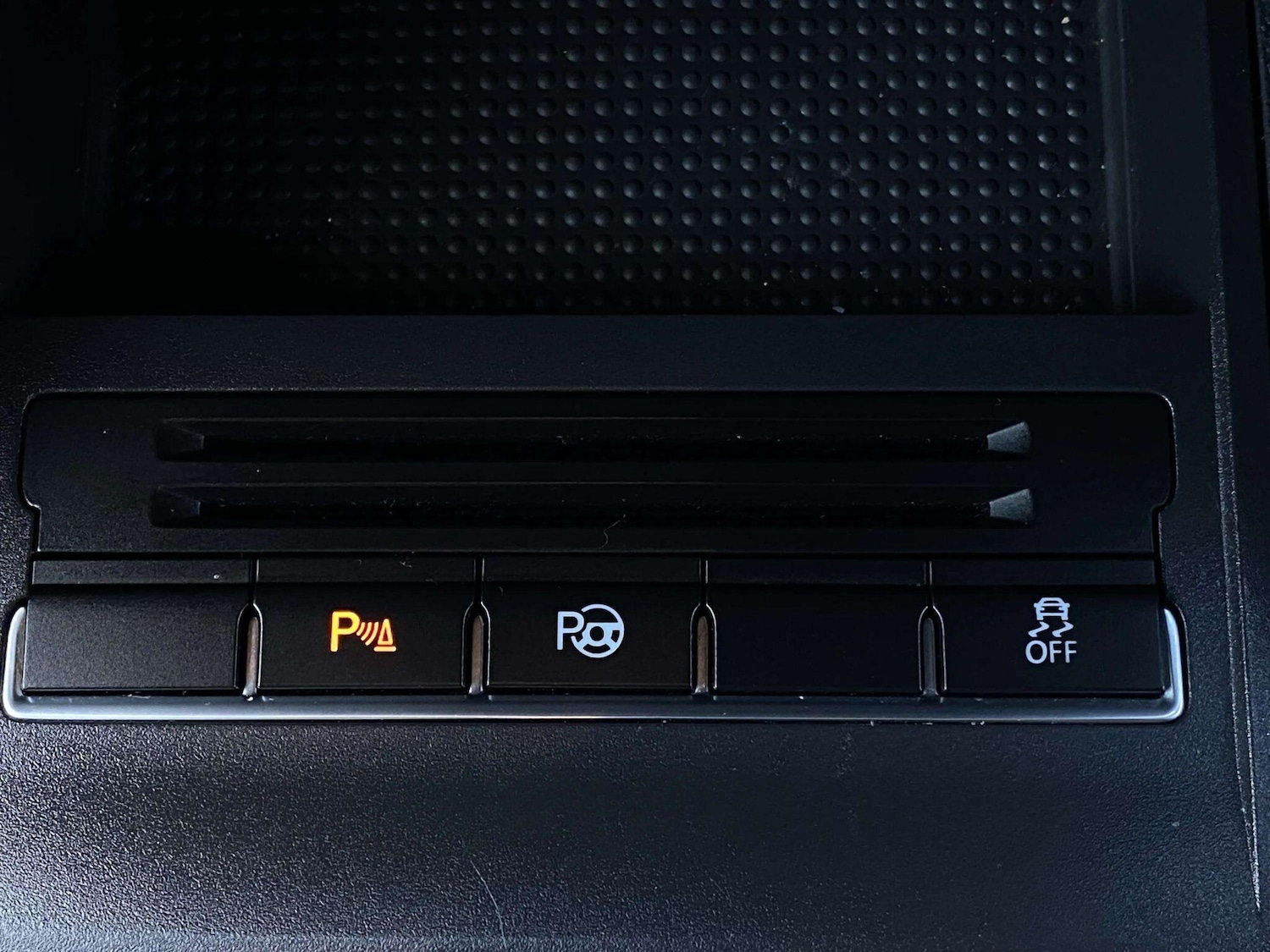 Used Volkswagen Touran 2012 for sale - 78033772: Photo 45