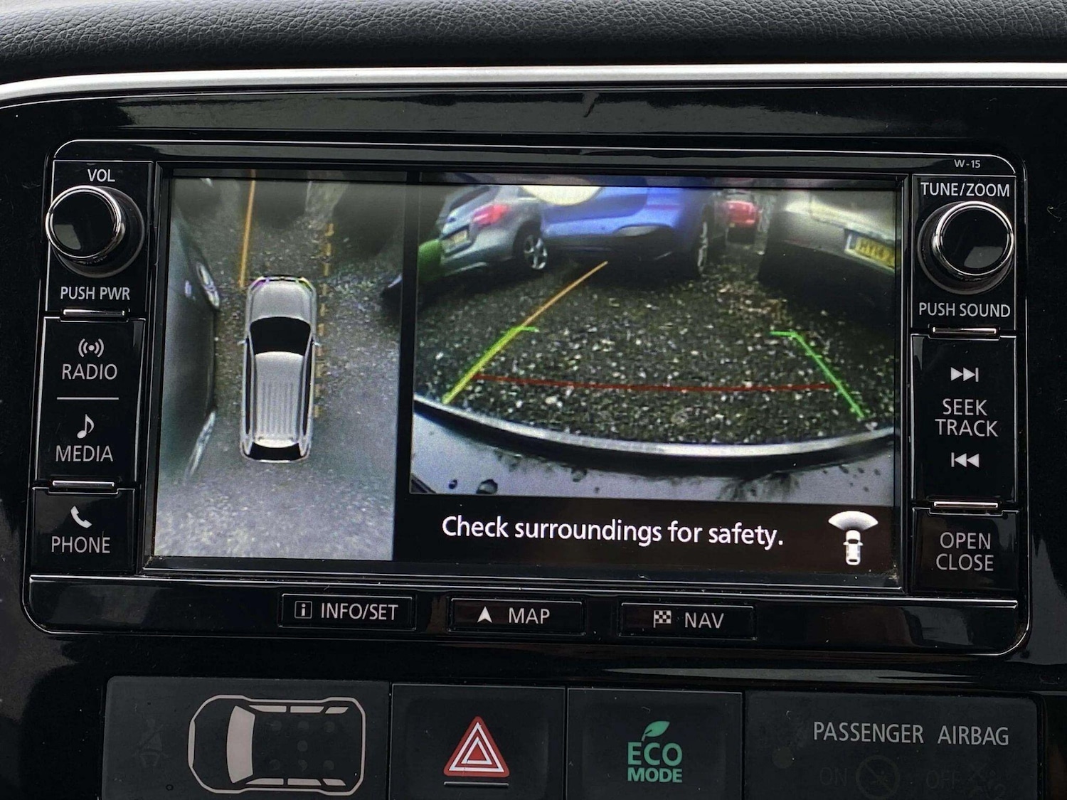 Used Mitsubishi Outlander 2015 for sale - 77807836: Photo 44