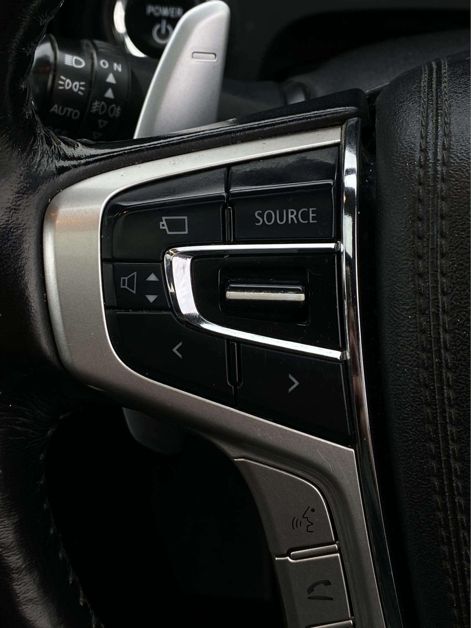 Used Mitsubishi Outlander 2015 for sale - 77807836: Photo 47