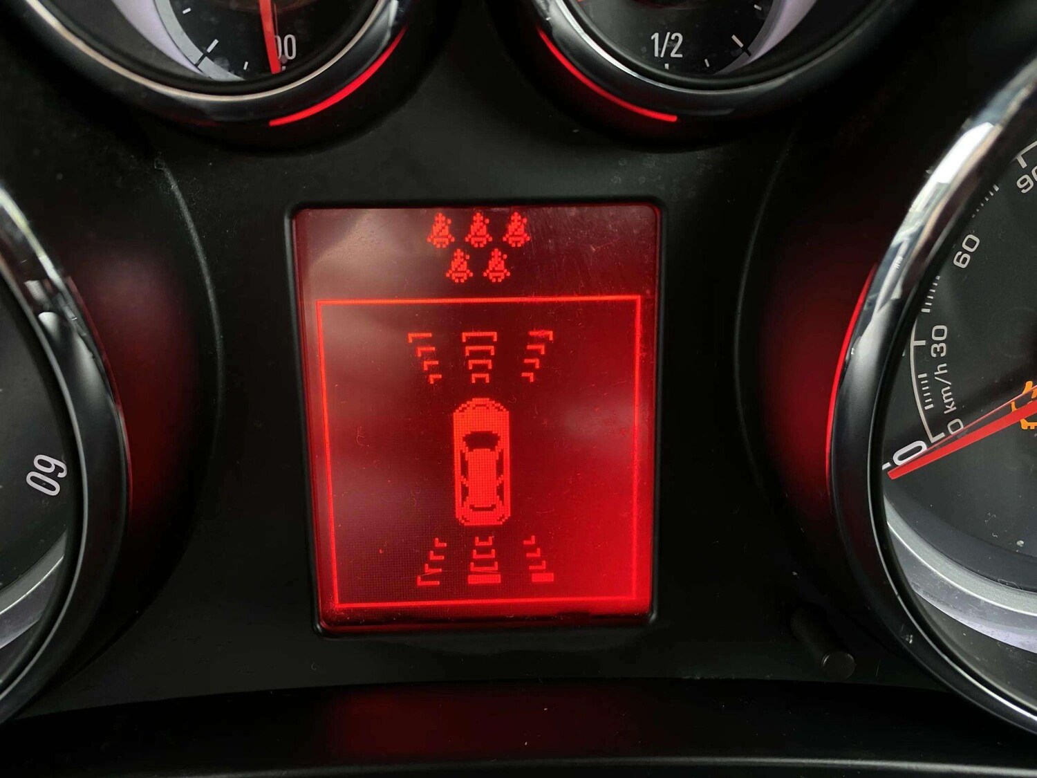 Used Vauxhall Zafira 2016 for sale - 78101120: Photo 18