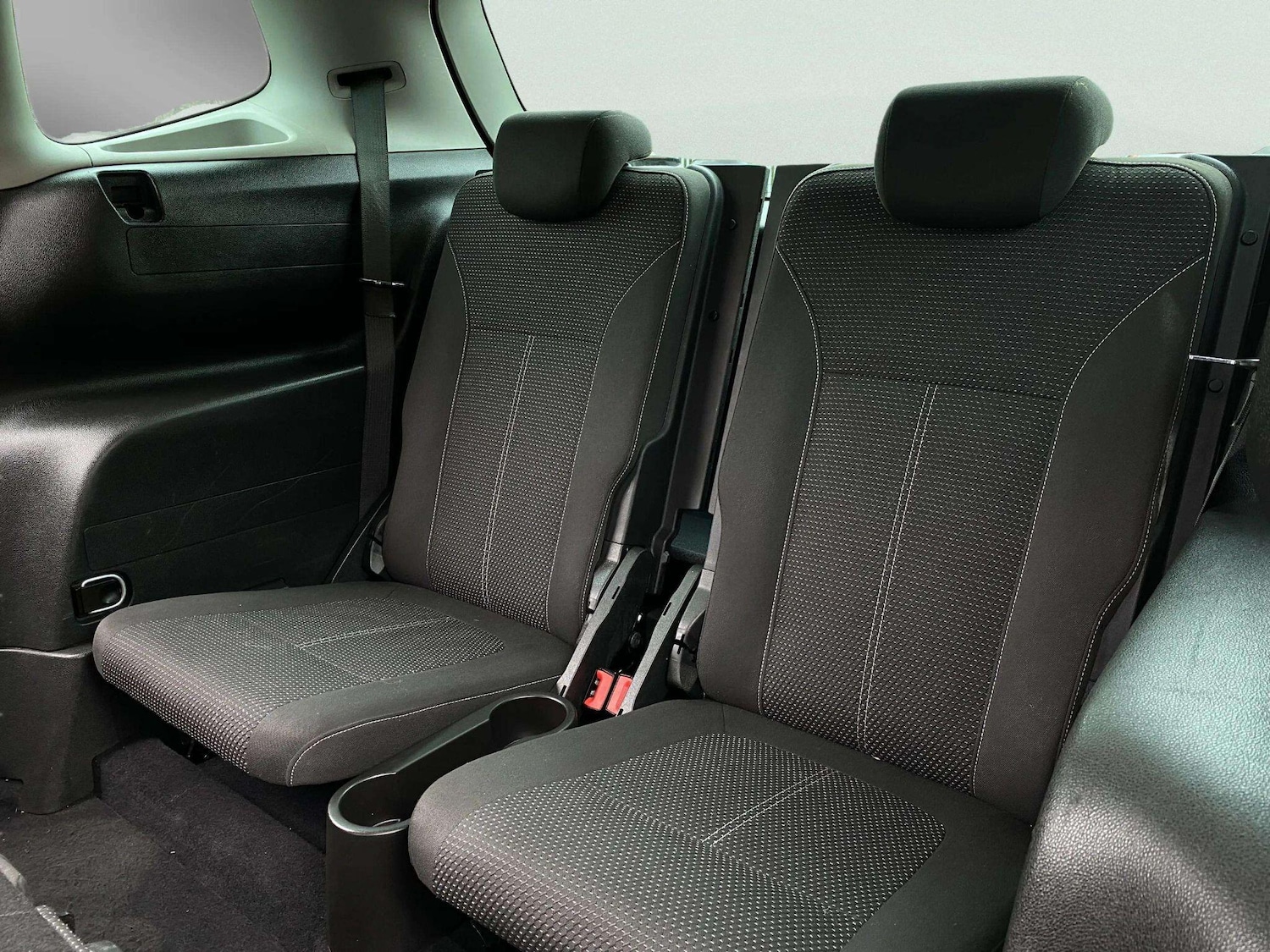 Used Vauxhall Zafira 2016 for sale - 78101120: Photo 30