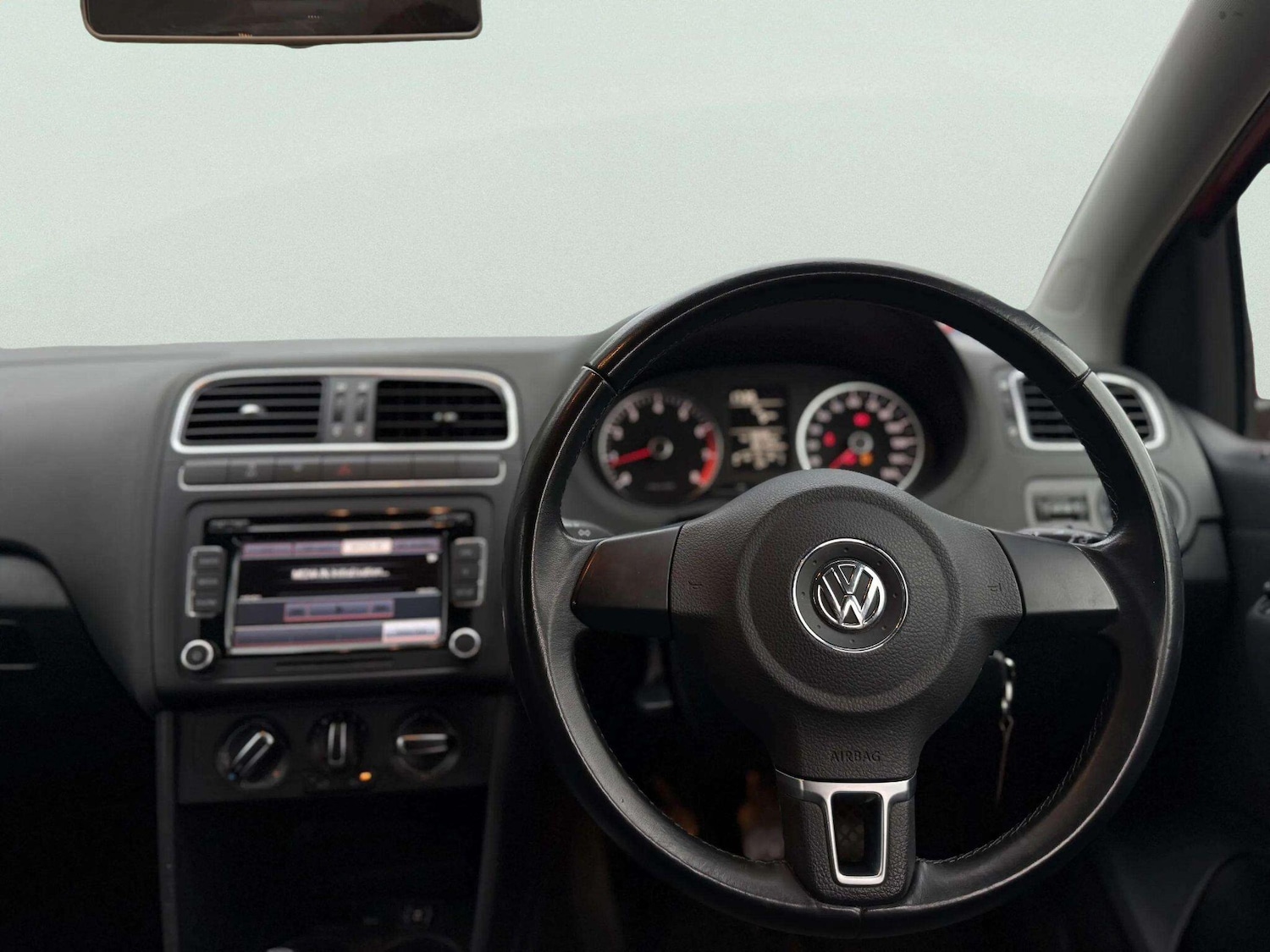 Used Volkswagen Polo for sale - 77807774: Photo 33