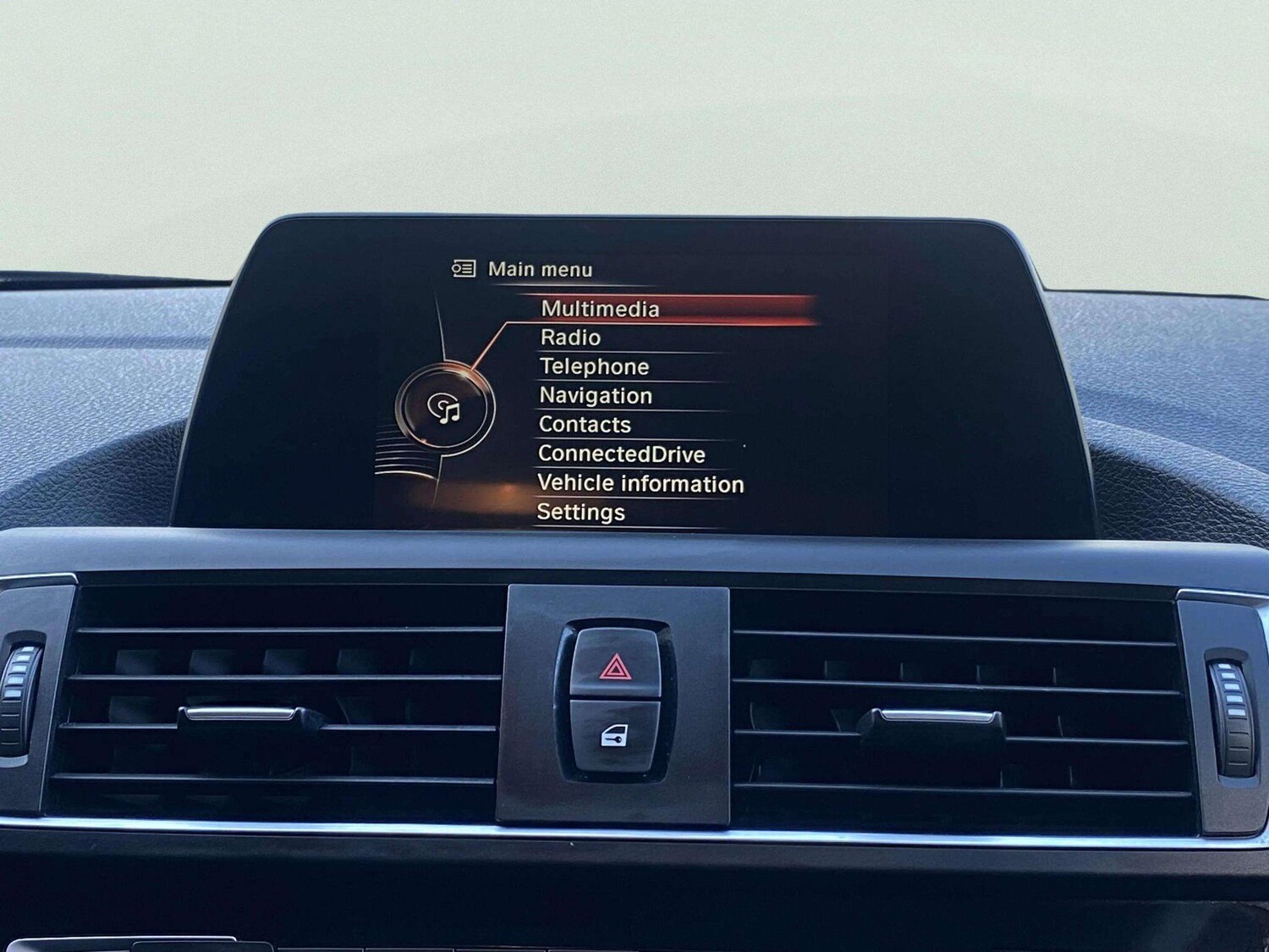 Used BMW 1 Series 2015 for sale - 78086961: Photo 40