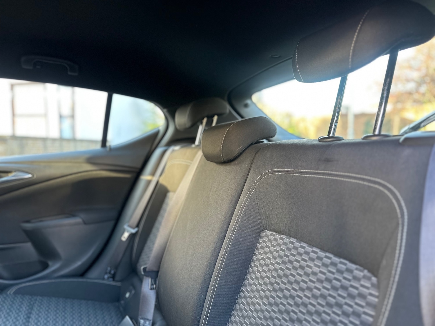 Used Vauxhall Astra 2016 for sale - 77045683: Photo 12