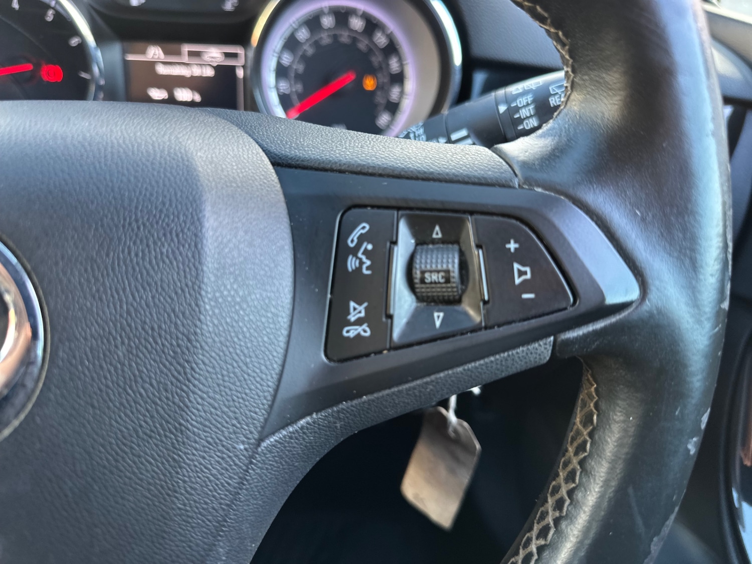 Used Vauxhall Astra 2016 for sale - 77045683: Photo 21