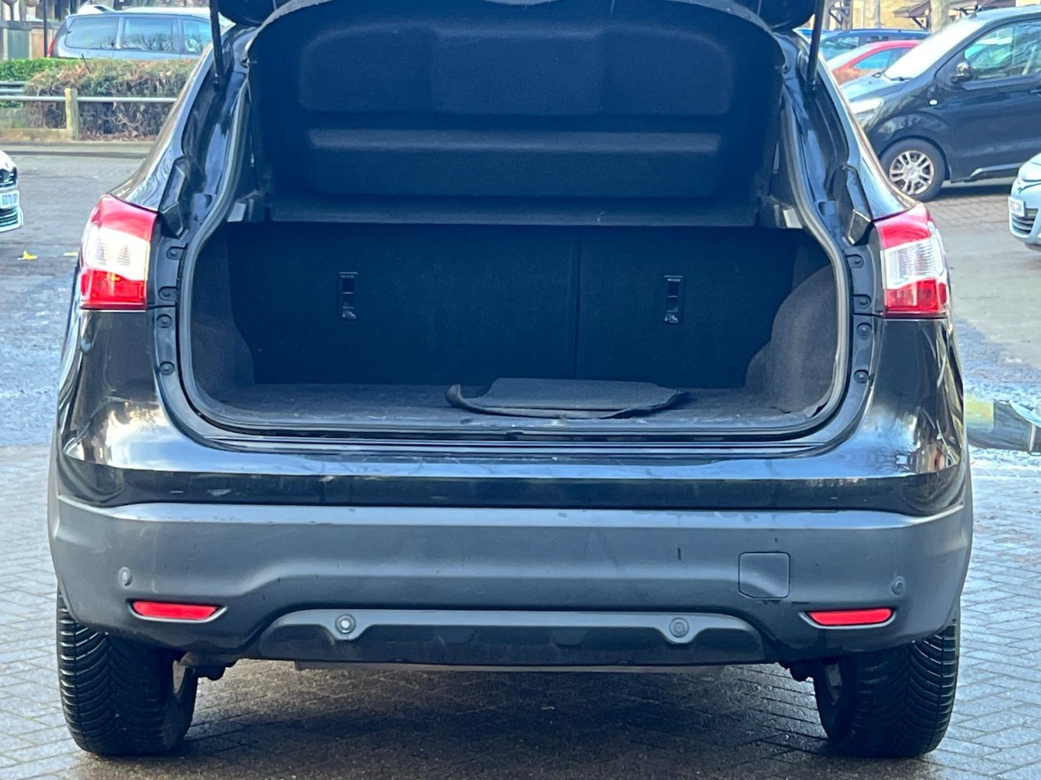 Used Nissan Qashqai 2014 for sale - 77045608: Photo 8