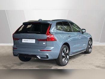 Used Volvo XC60 2023 for sale - 78742753: Photo
