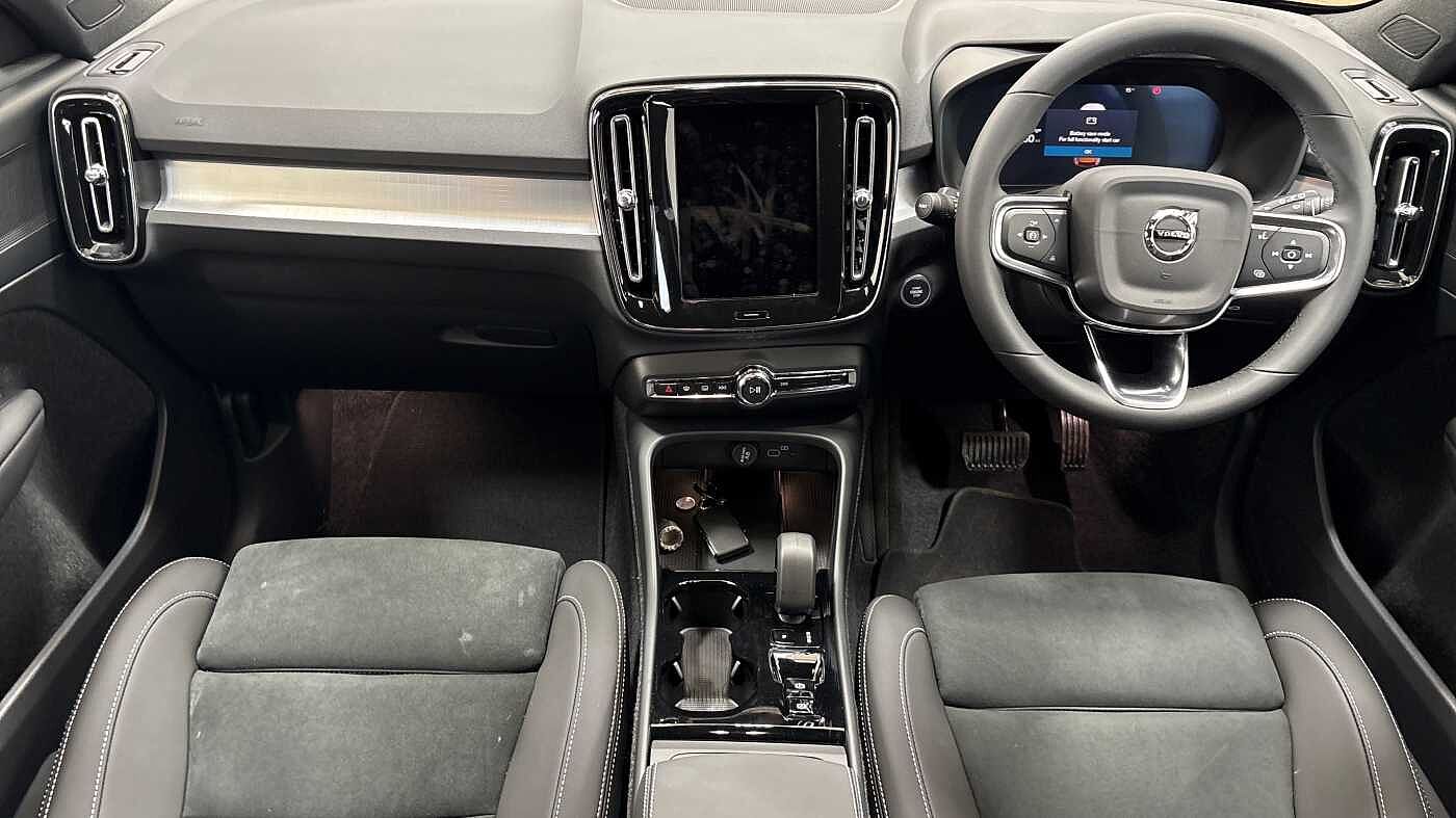 Used Volvo XC40 2025 for sale - 76670993: Photo 10