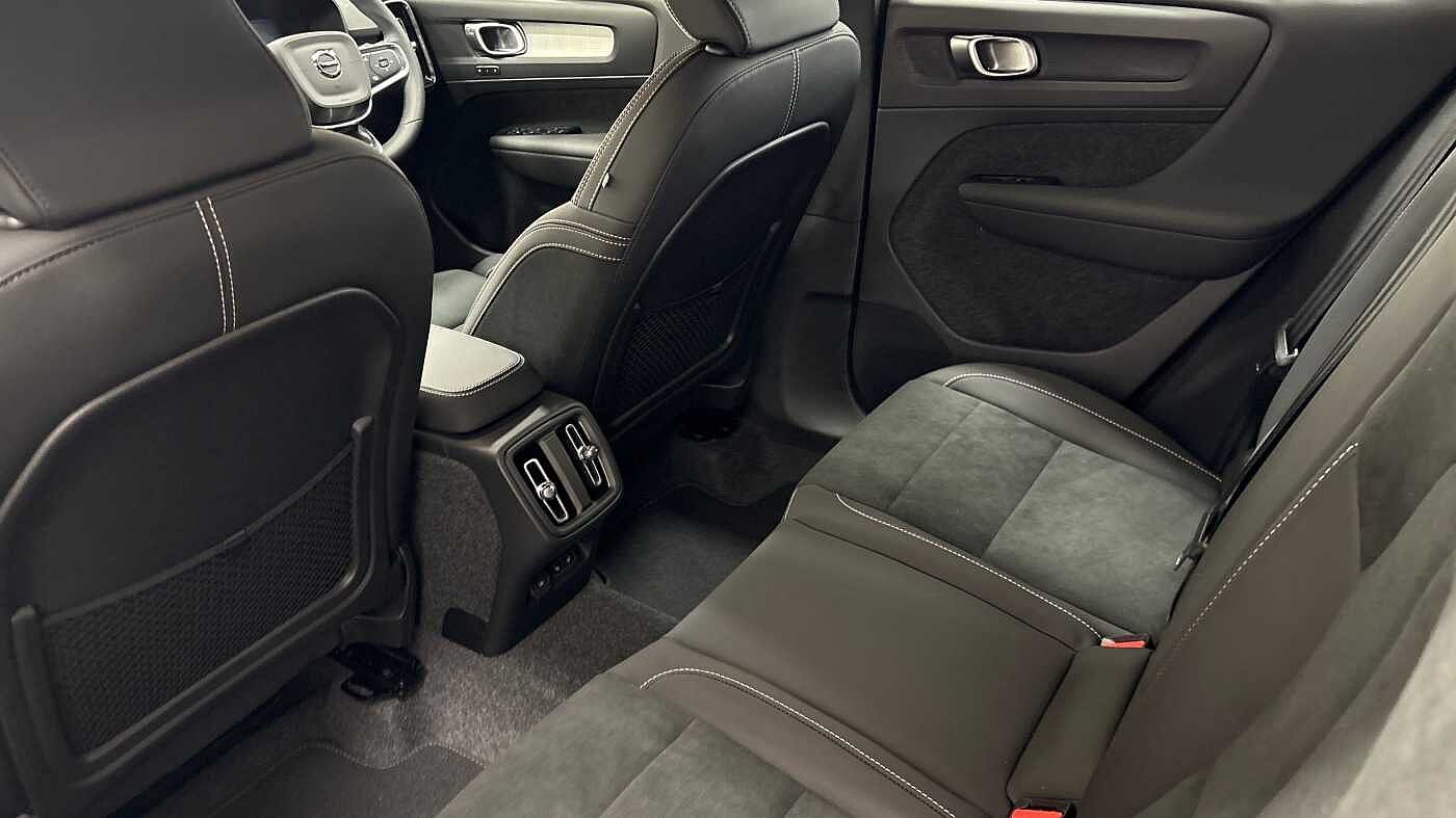 Used Volvo XC40 2025 for sale - 76670993: Photo 13