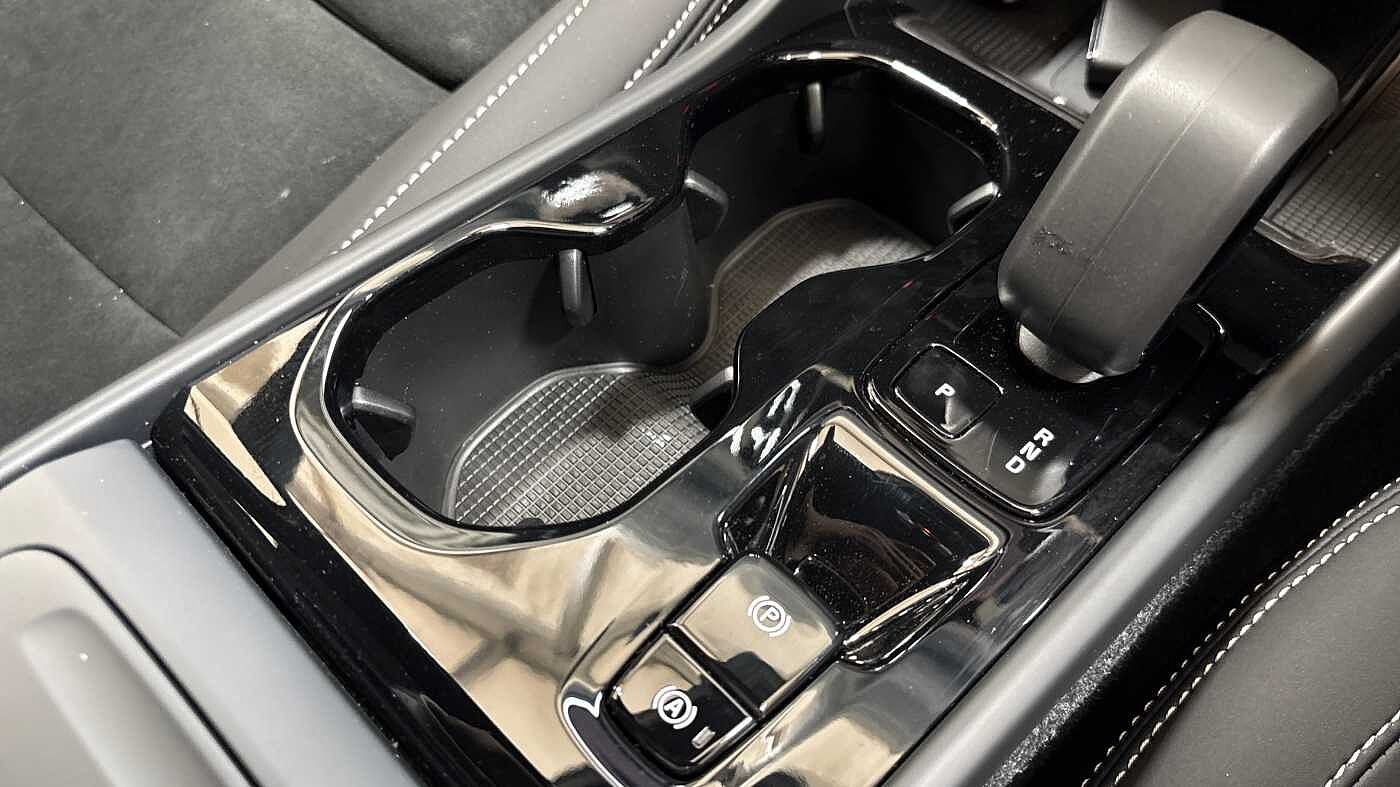 Used Volvo XC40 2025 for sale - 76670993: Photo 31