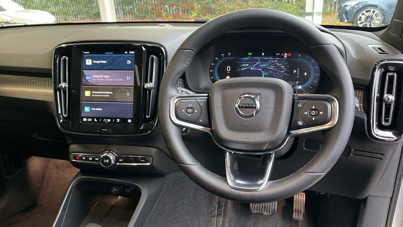 Used Volvo XC40 2025 for sale - 76338437: Photo 10