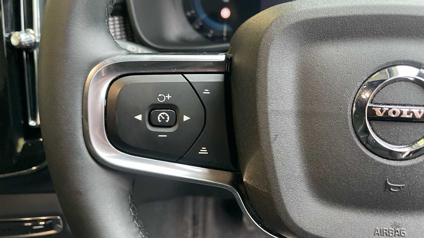 Used Volvo XC40 2025 for sale - 76338437: Photo 18