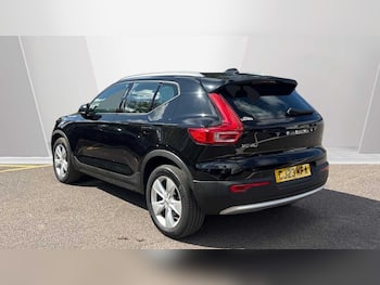 Used Volvo XC40 2023 for sale - 79688869: Photo