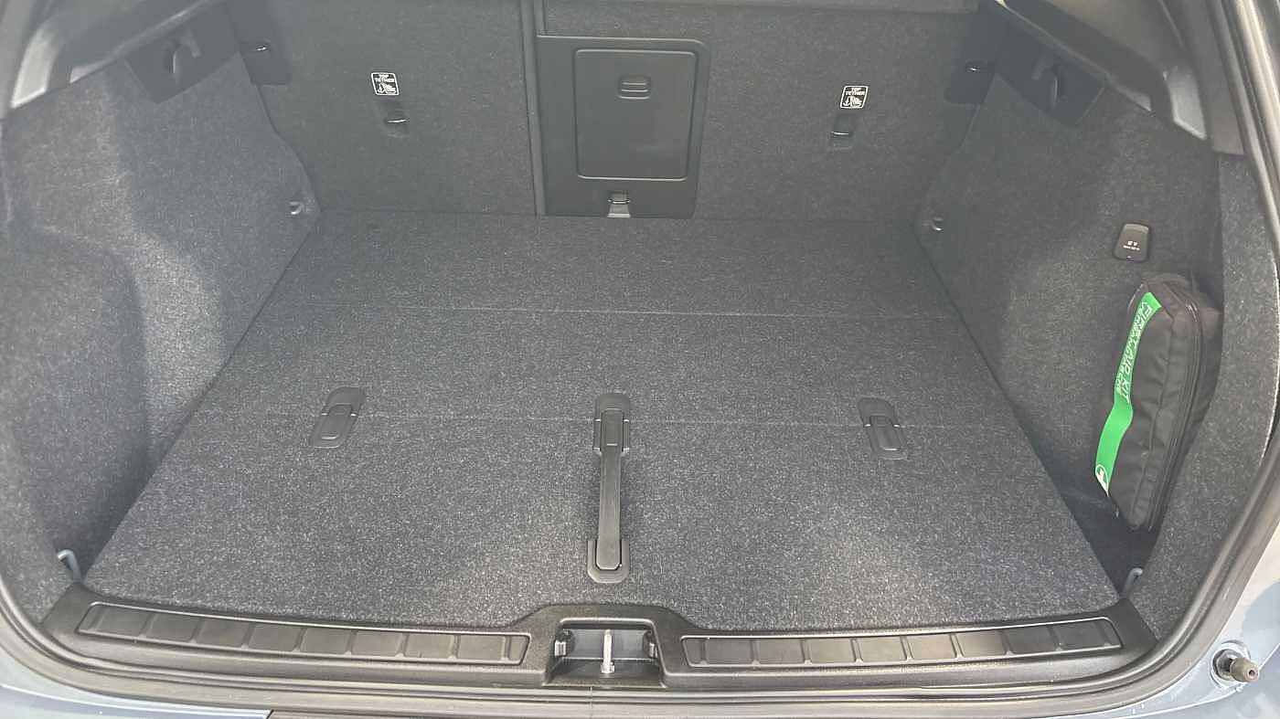 Used Volvo XC40 2022 for sale - 76474501: Photo 13