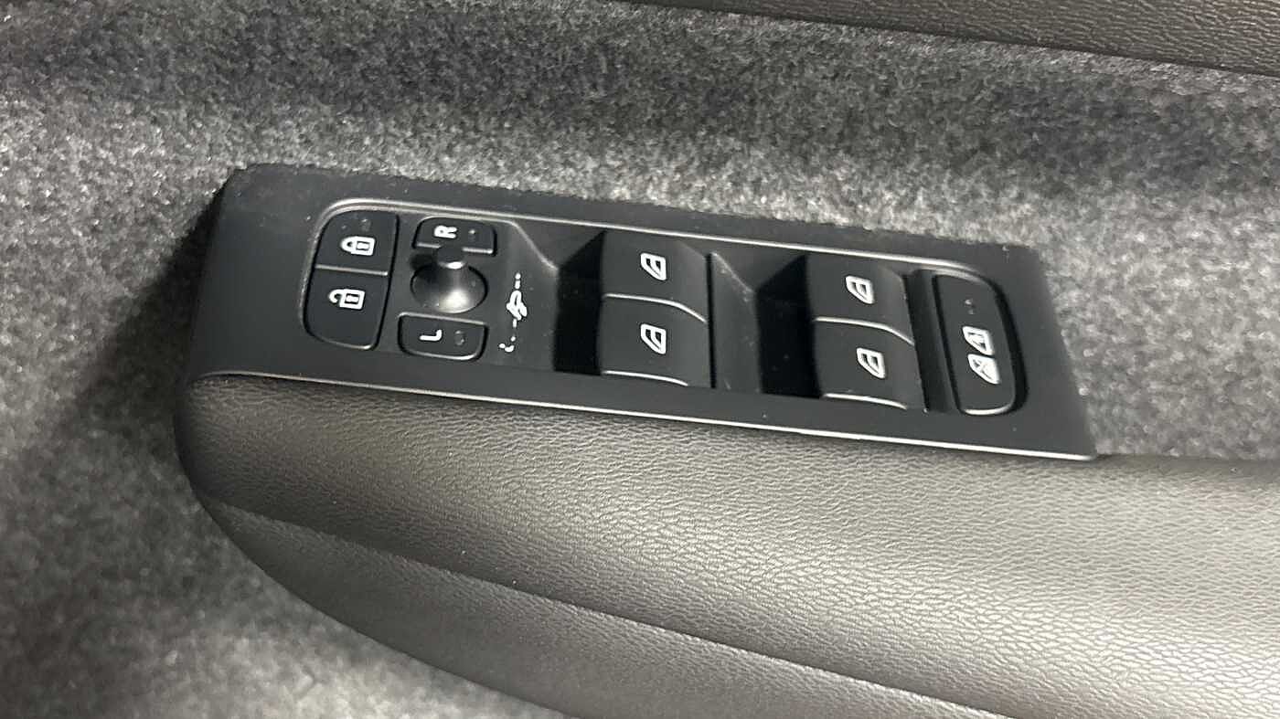 Used Volvo XC40 2022 for sale - 76474501: Photo 23