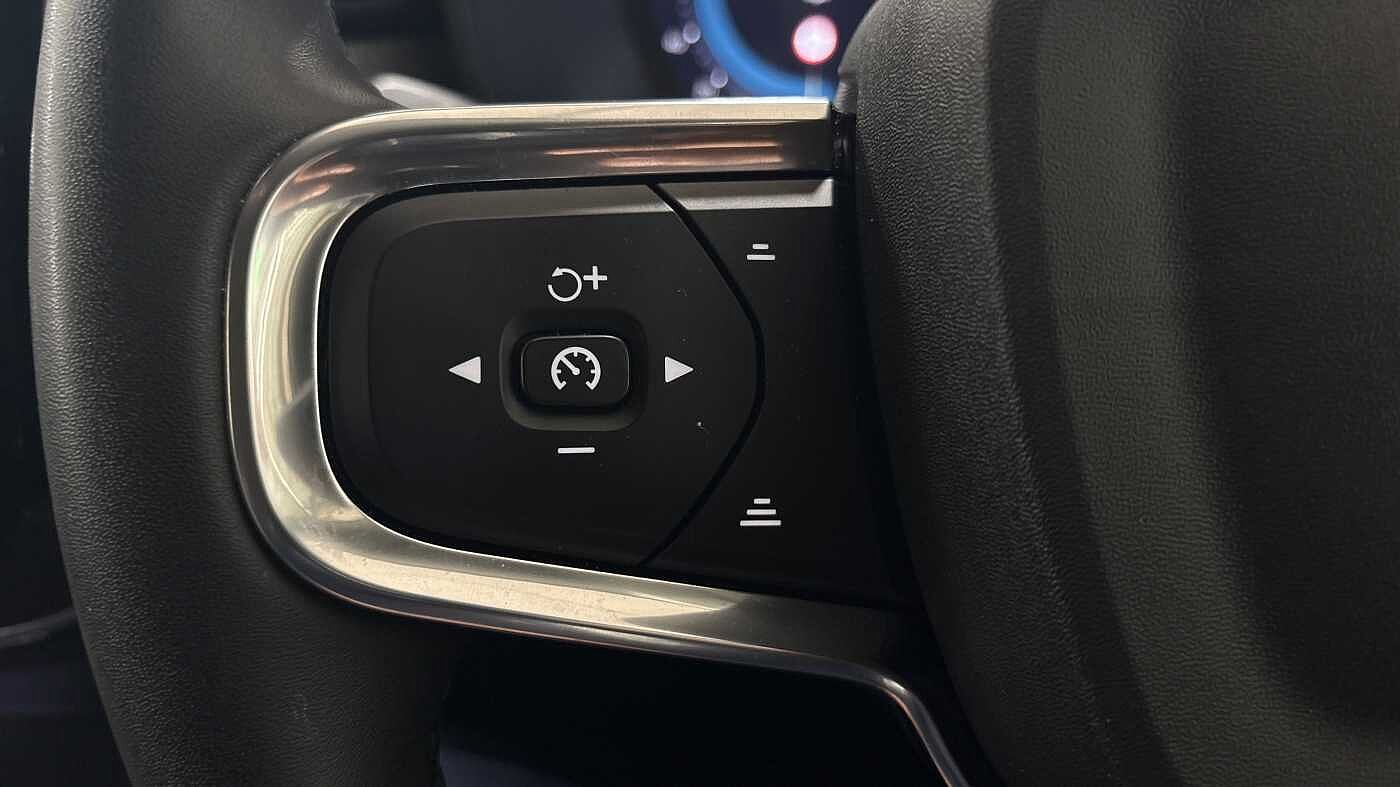 Used Volvo XC40 2022 for sale - 76474501: Photo 29