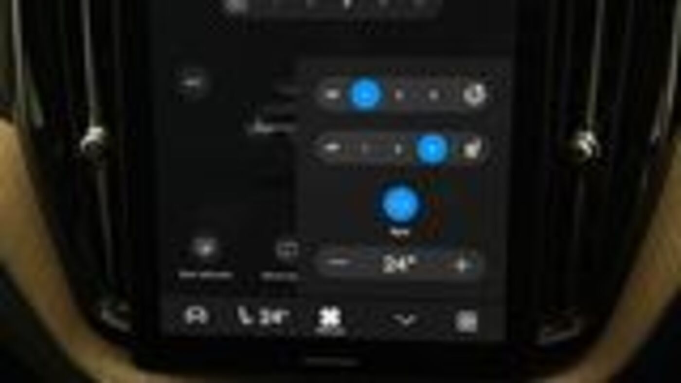 Used Volvo XC60 2025 for sale - 77292907: Photo 34