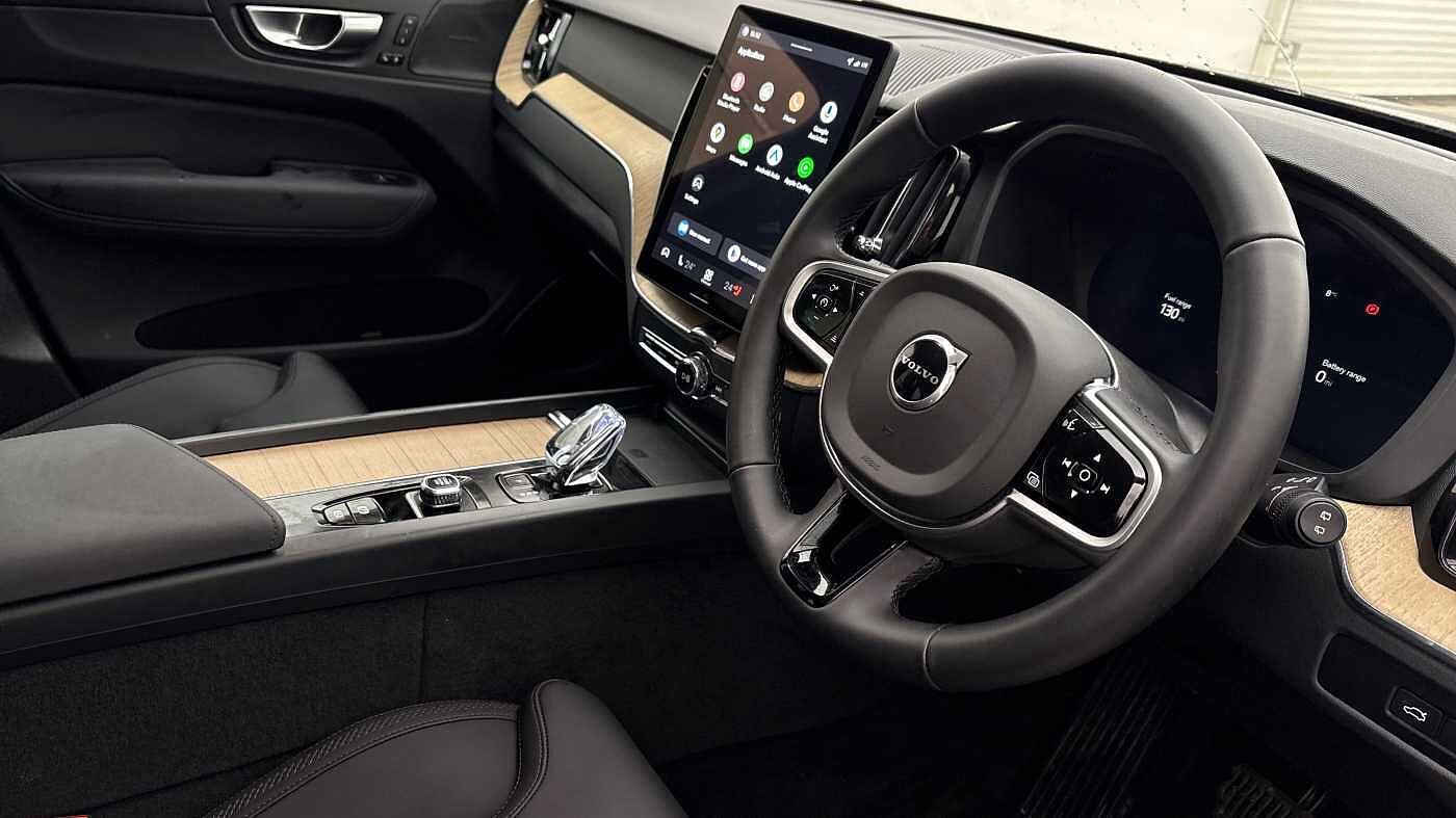 Used Volvo XC60 2025 for sale - 77292907: Photo 9