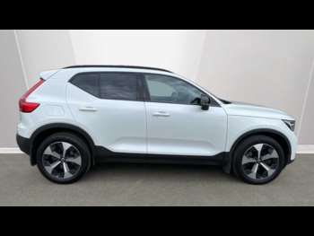 Used Volvo XC40 2023 for sale - 74979472: Photo