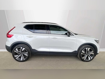 Used Volvo XC40 2024 for sale - 75783403: Photo