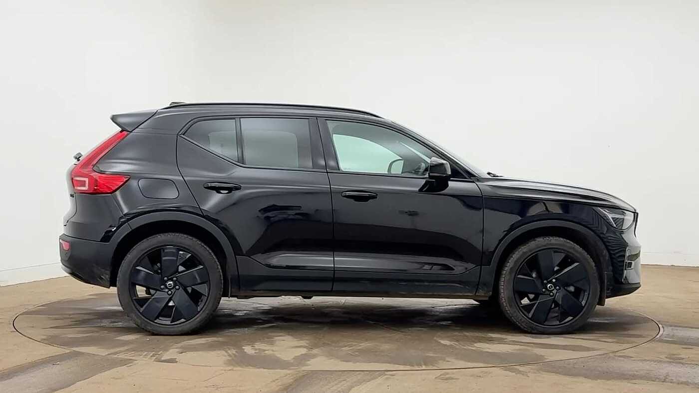 Used Volvo XC40 2025 for sale - 77755154: Photo 2