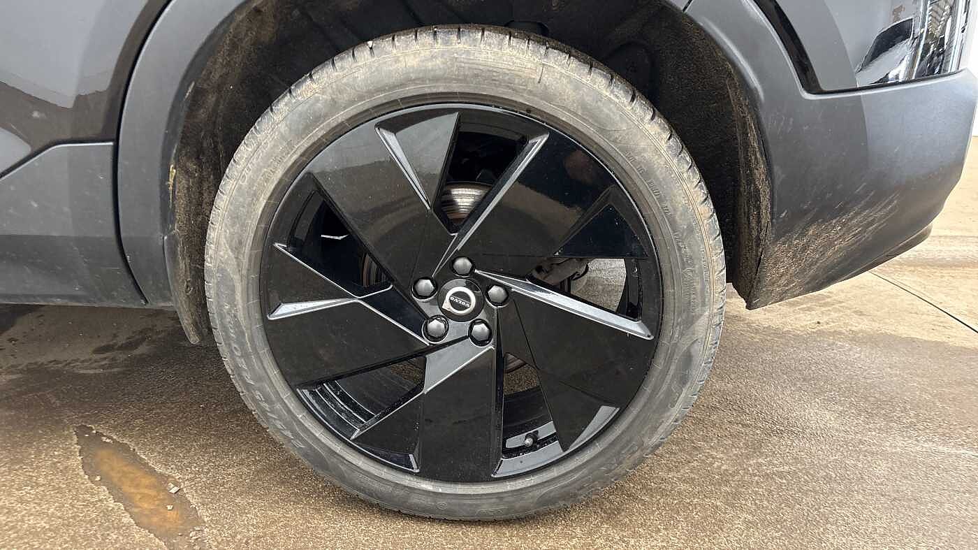 Used Volvo XC40 2025 for sale - 77755154: Photo 4