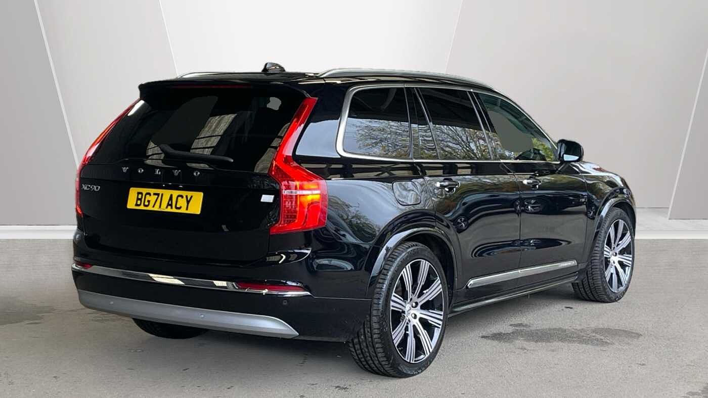 Used Volvo XC90 2021 for sale - 77725107: Photo 2