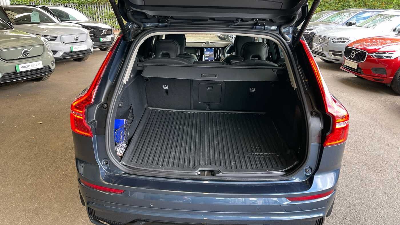 Used Volvo XC60 2025 for sale - 76551825: Photo 13