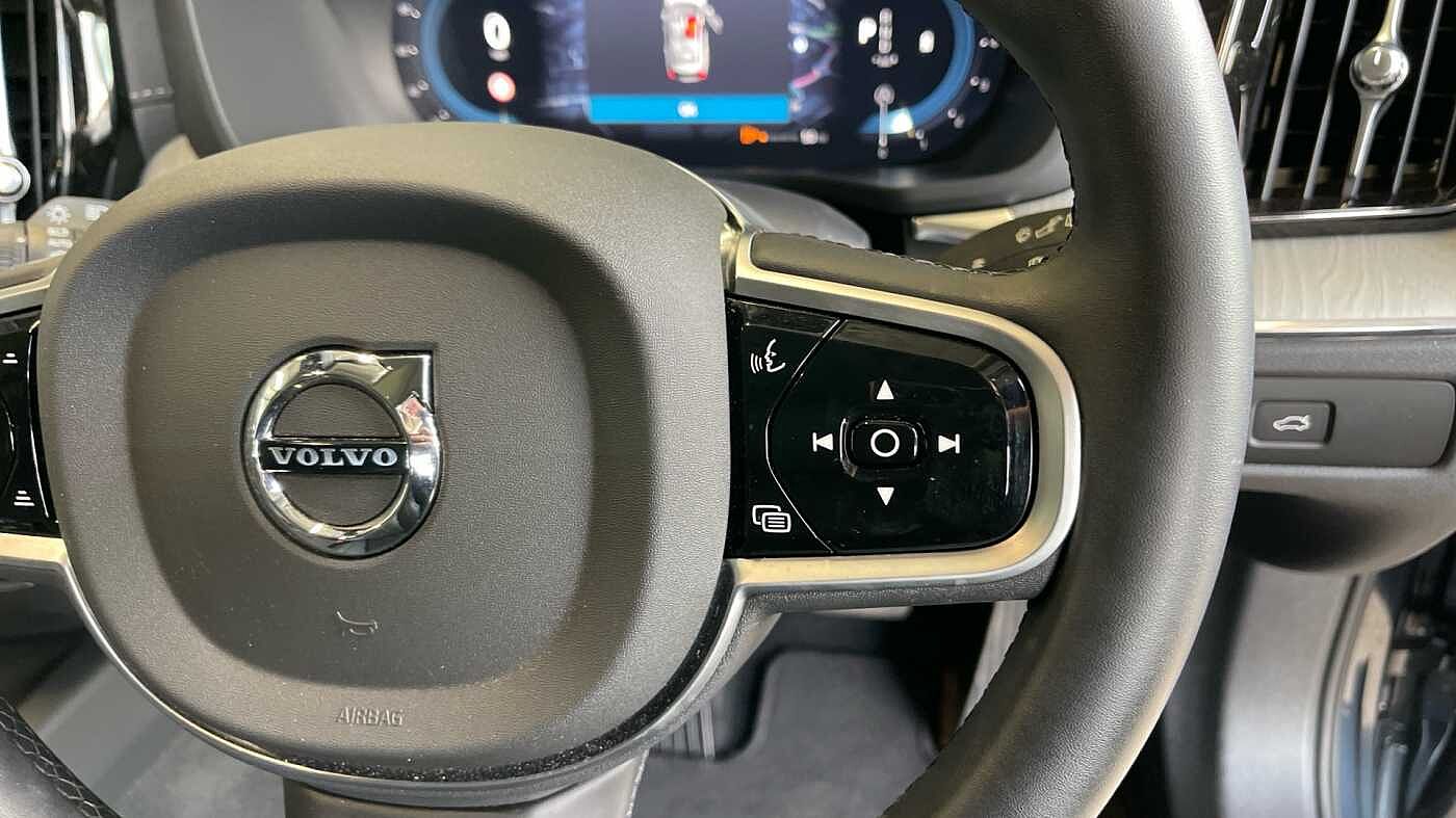 Used Volvo XC60 2025 for sale - 76551825: Photo 19