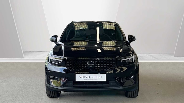Used Volvo XC40 2025 for sale - 76309293: Photo 8
