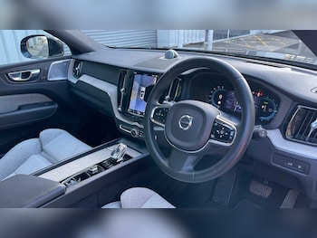Used Volvo XC60 2022 for sale - 75783393: Photo