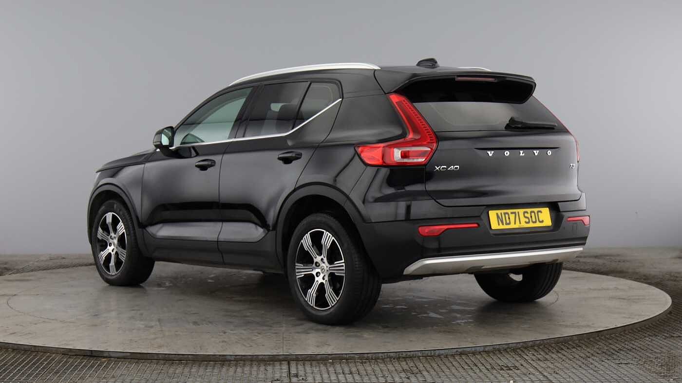 Used Volvo XC40 2021 for sale - 77292980: Photo 2