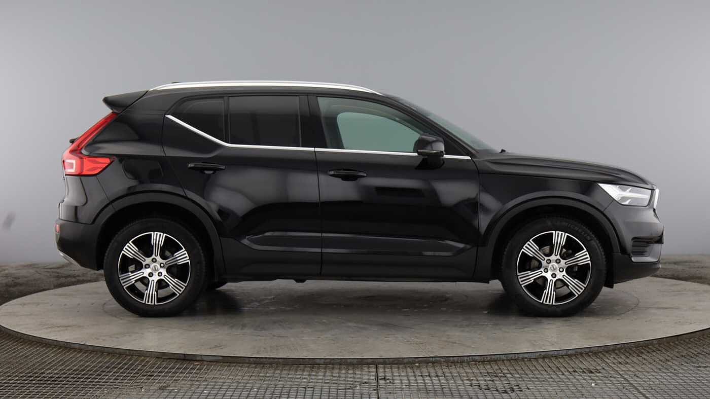 Used Volvo XC40 2021 for sale - 77292980: Photo 3