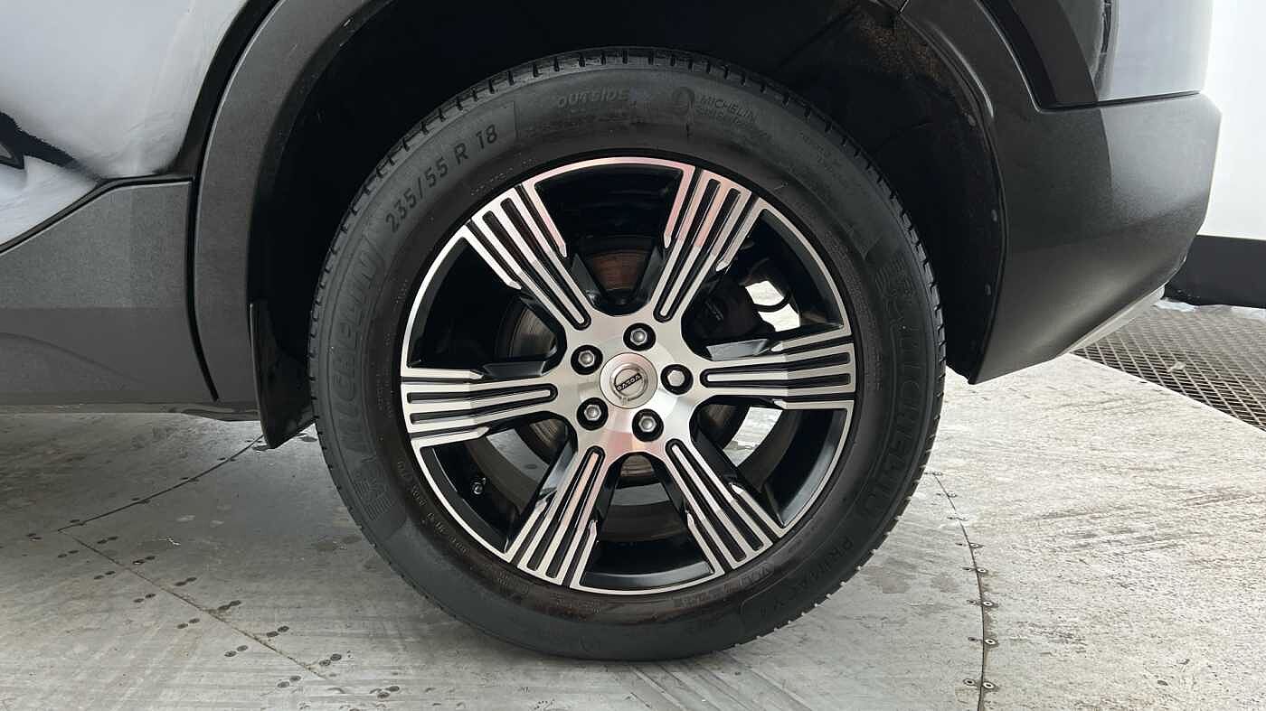 Used Volvo XC40 2021 for sale - 77292980: Photo 4