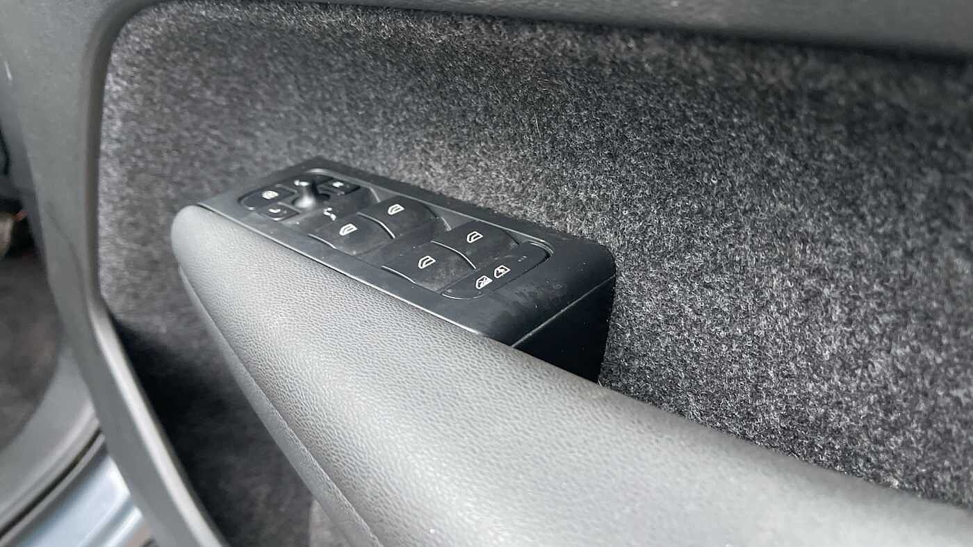 Used Volvo XC40 2022 for sale - 77809710: Photo 18