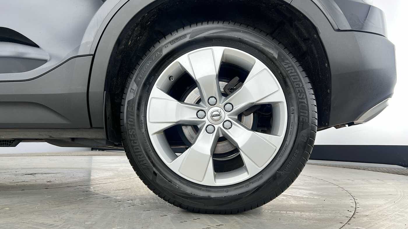 Used Volvo XC40 2021 for sale - 76073851: Photo 4