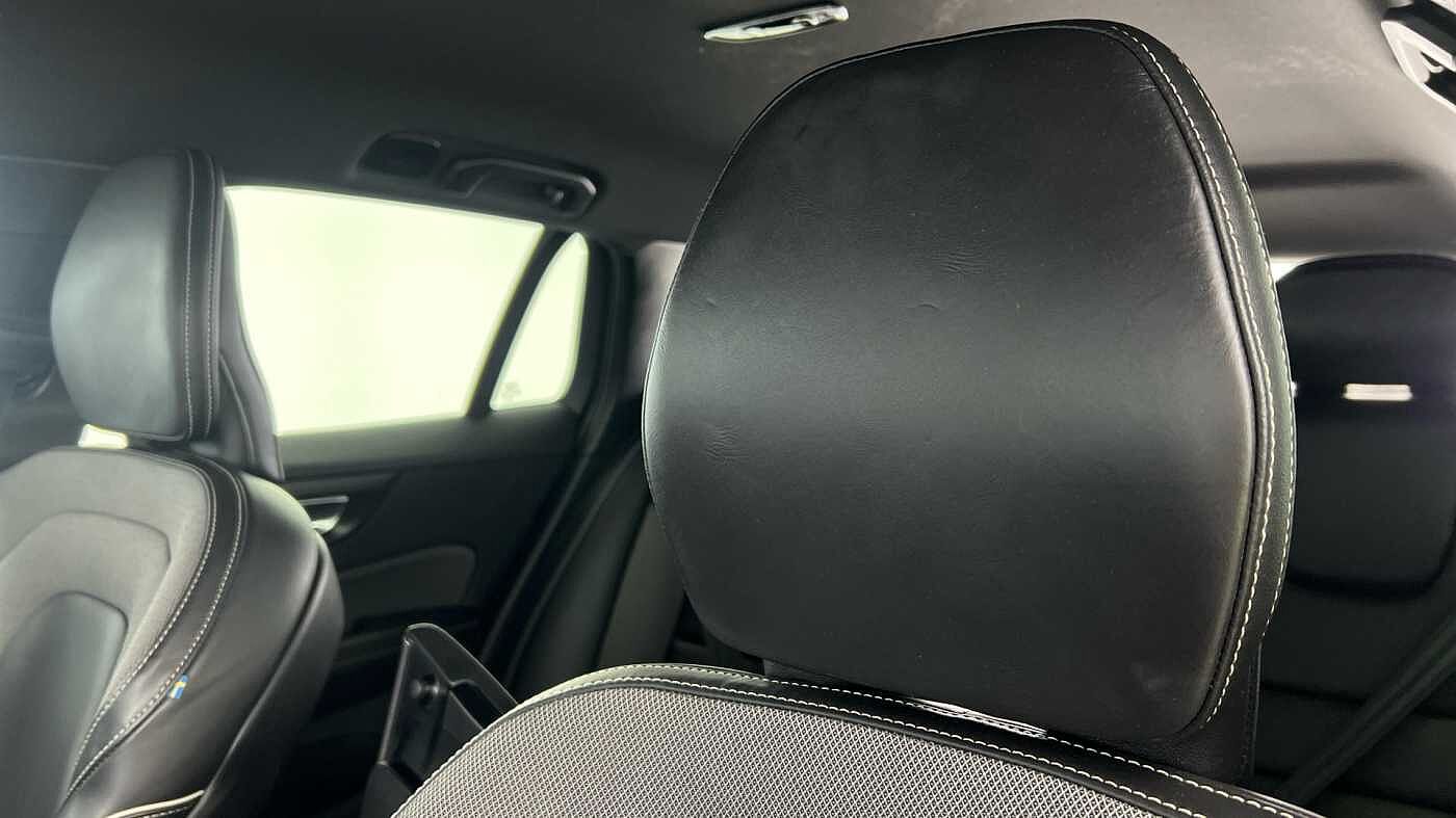 Used Volvo V60 2021 for sale - 76338488: Photo 11