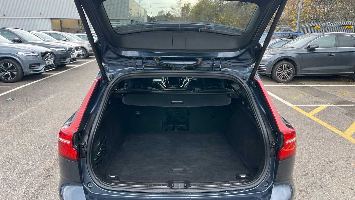 Used Volvo V60 2021 for sale - 76338488: Photo 13