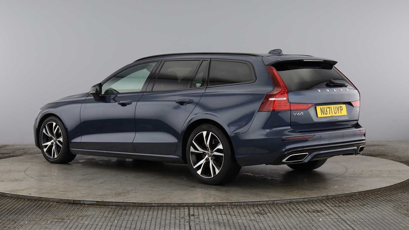 Used Volvo V60 2021 for sale - 76338488: Photo 2