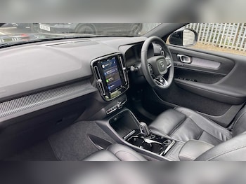 Used Volvo XC40 2021 for sale - 75479251: Photo