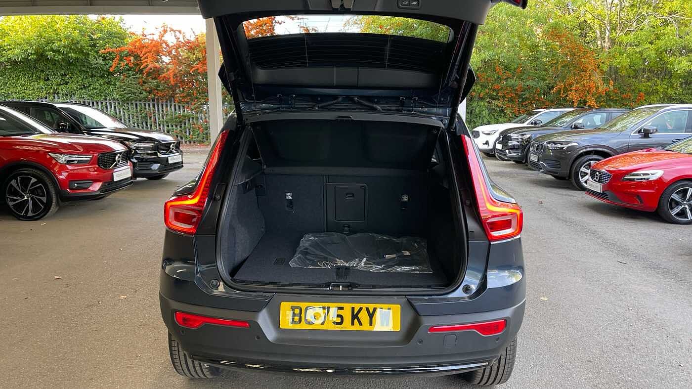 Used Volvo XC40 2025 for sale - 76139775: Photo 13