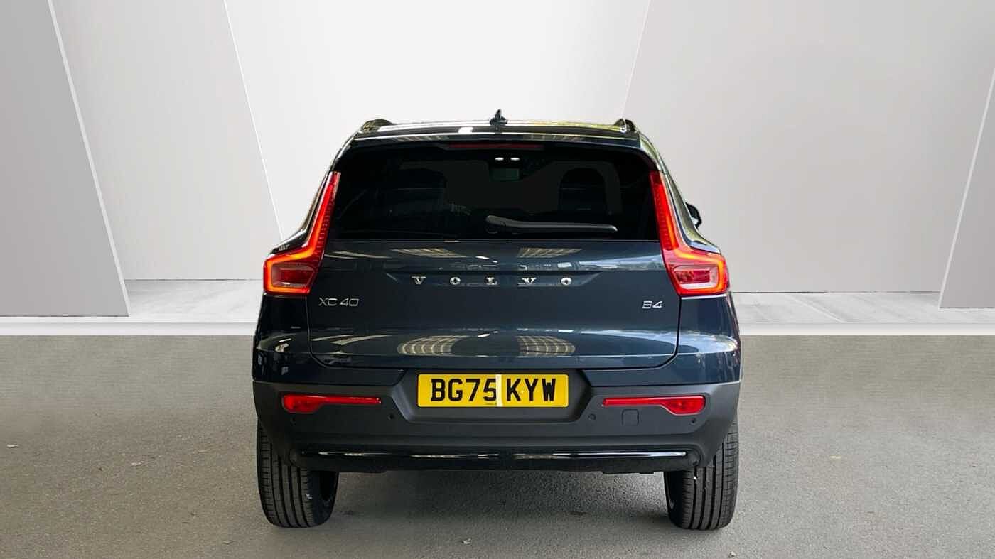 Used Volvo XC40 2025 for sale - 76139775: Photo 7
