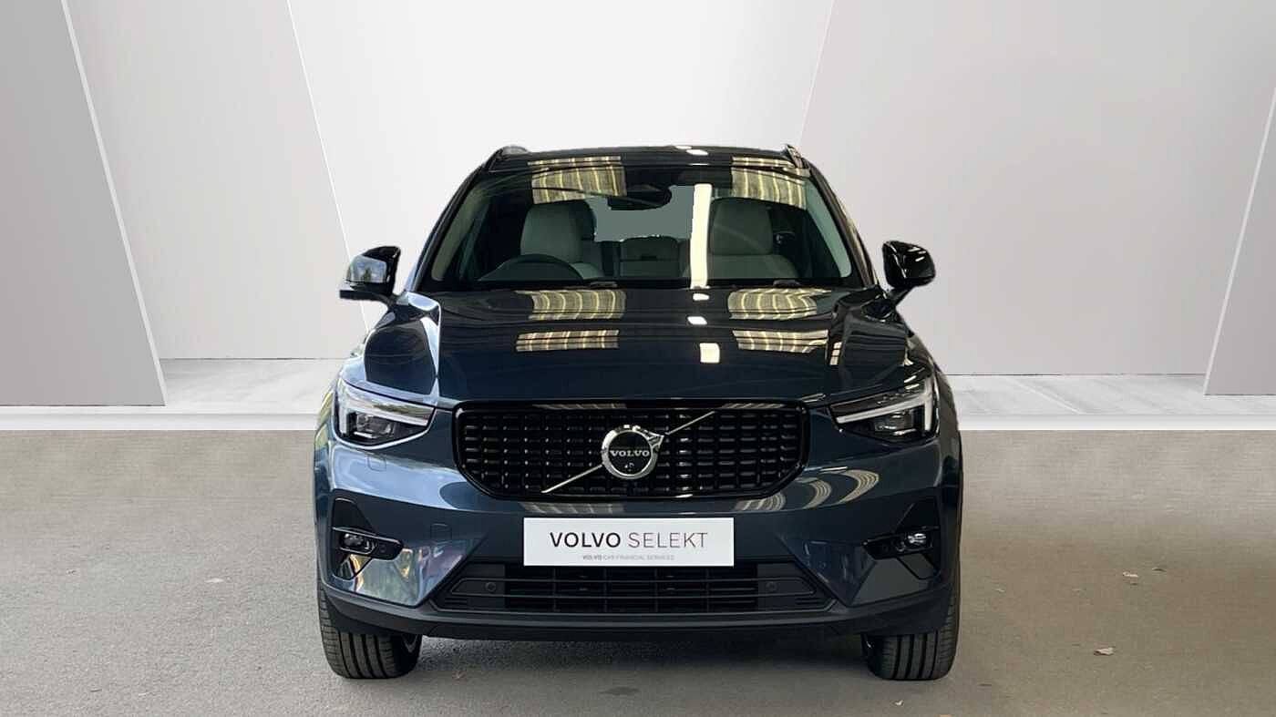 Used Volvo XC40 2025 for sale - 76139775: Photo 8
